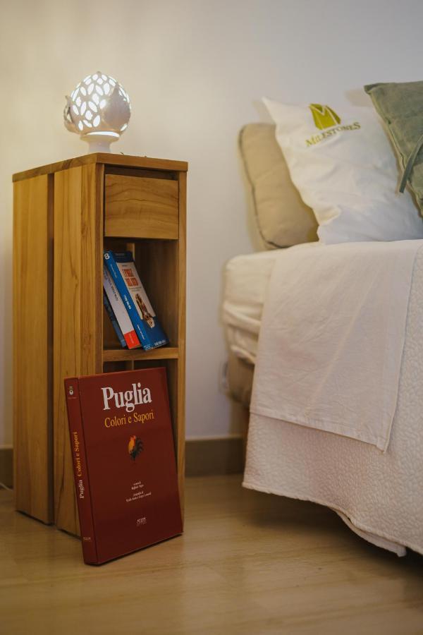 Milestones Modern Suite Trullo Jacuzzi Spa & Relax อัลเบโรเบลโล ภายนอก รูปภาพ